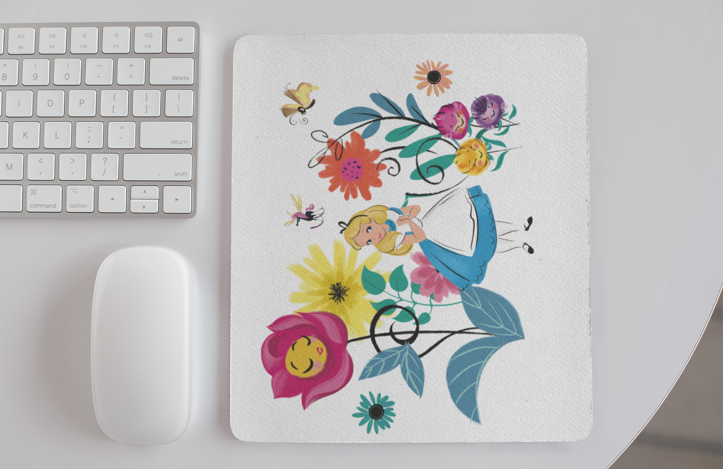 Disney Princess "Alice" Mousepads: Enchant Your Workspace