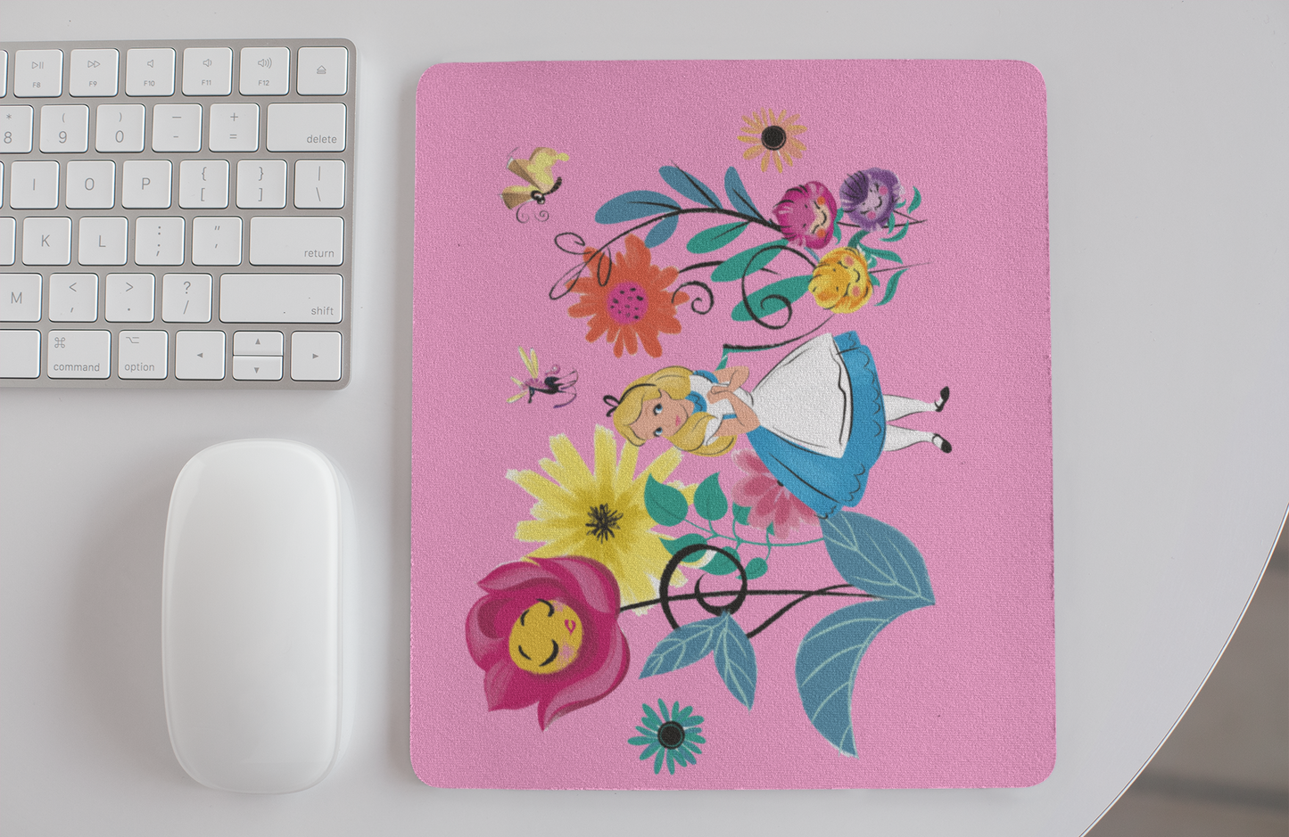 Disney Princess "Alice" Mousepads: Enchant Your Workspace